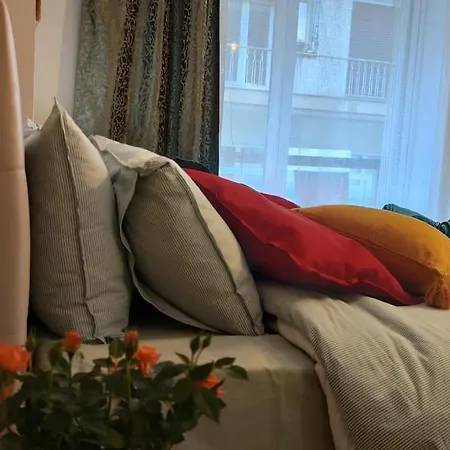 Cozy Studio, 1min From Kamara Διαμέρισμα