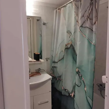 Cozy Studio, 1min From Kamara דירה סלוניקי