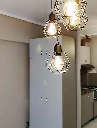 Cozy Studio, 1min From Kamara Apartamento *