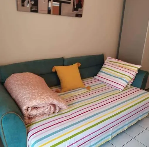 Cozy Studio, 1min From Kamara Apartamento *