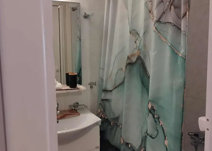 Cozy Studio, 1min From Kamara Apartamento Tesalónica